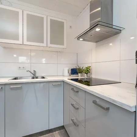 Blankwasserweg 131 Lensterstrand Oase 7 *