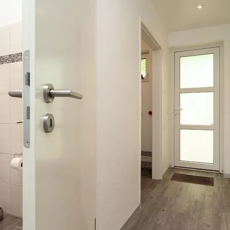 Hébergement de vacances Blankwasserweg 131 Lensterstrand Oase 7 *